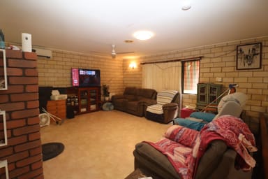 Property 227 Beatts Road, FORREST BEACH QLD 4850 IMAGE 0