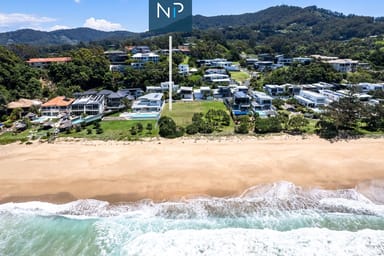 Property 4 Oceanfront Drive, SAPPHIRE BEACH NSW 2450 IMAGE 0