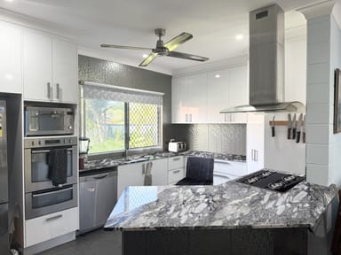 Property 21 Marine Parade, LAGUNA QUAYS QLD 4800 IMAGE 0