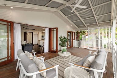 Property 2 Silverstone Street, Holland Park West QLD 4121 IMAGE 0