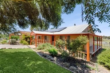 Property 8 Alfred Street, Clunes VIC 3370 IMAGE 0