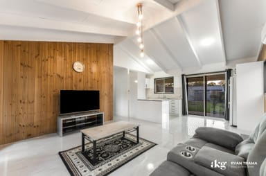 Property 10 Parkland Court, EAGLEBY QLD 4207 IMAGE 0