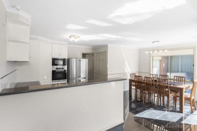 Property 131 Gleneagles Drive, Endeavour Hills VIC 3802 IMAGE 0