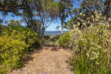 Property 6 Rainbow Close, Ocean Beach WA 6333 IMAGE 0