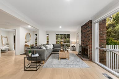 Property 17 Maroong Drive, Research VIC 3095 IMAGE 0
