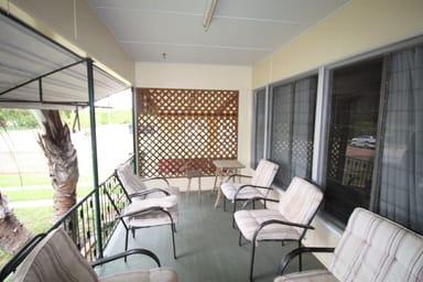 Property 27 Baker  Street, Richmond Hill QLD 4820 IMAGE 0