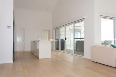 Property 15 Surfside Terrace, Glenfield WA 6532 IMAGE 0