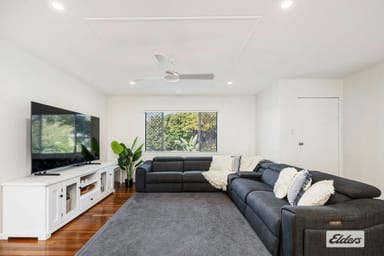 Property 27 Bideford Street, Torquay QLD 4655 IMAGE 0