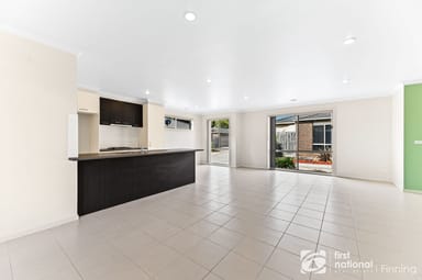 Property 2/7-9 Elizabeth Street, Cranbourne North VIC 3977 IMAGE 0