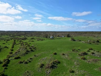 Property 399 Hawks Nest Road, Pomborneit East VIC 3258 IMAGE 0