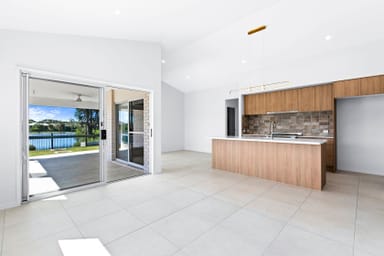 Property 15 Fathom Court, Burrum Heads QLD 4659 IMAGE 0