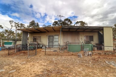 Property 218 Cobb Drive, COWRA NSW 2794 IMAGE 0