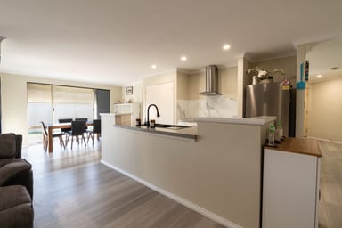 Property 11 Usher Meander, BALDIVIS WA 6171 IMAGE 0