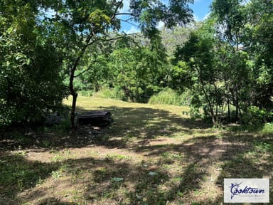 Property 31 Racecourse Rd, Cooktown QLD 4895 IMAGE 0