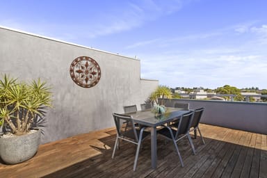 Property 3/104 Barkly Street, St Kilda VIC 3182 IMAGE 0