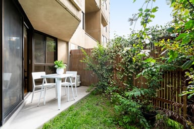 Property 3, 27 Queens Road, Melbourne VIC 3004 IMAGE 0