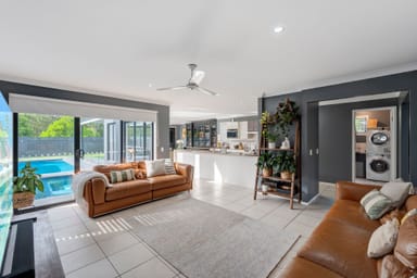 Property 23 Watheroo Place, PARKINSON QLD 4115 IMAGE 0