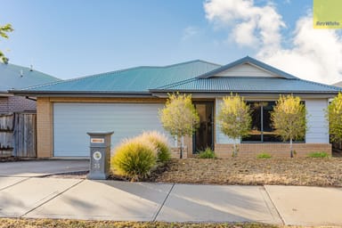 Property 35 McLachlan Street, Bacchus Marsh VIC 3340 IMAGE 0