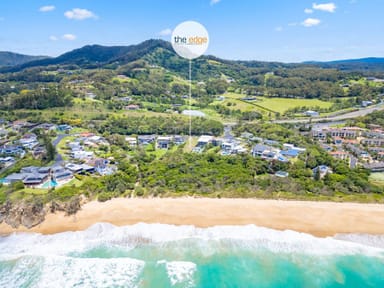 Property 15 Sapphire Crescent, SAPPHIRE BEACH NSW 2450 IMAGE 0