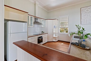 Property 10 Roger Street, BIRKDALE QLD 4159 IMAGE 0