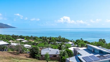 Property 34 Blackcurrant Drive, HIDEAWAY BAY QLD 4800 IMAGE 0