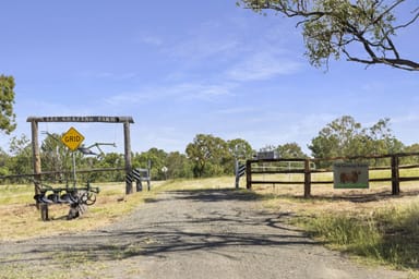 Property 124 Lee Farm Road, Bushley QLD 4702 IMAGE 0
