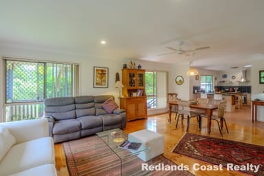 Property 7 Halcyon Street, Lamb Island QLD 4184 IMAGE 0