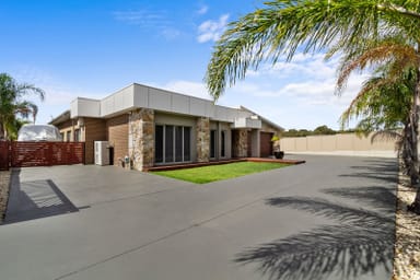 Property 4 Clover Court, Traralgon VIC 3844 IMAGE 0