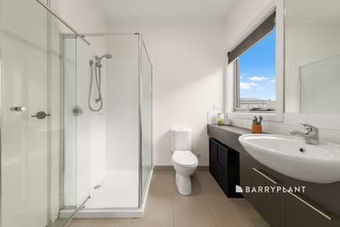Property 58 Edgeware Close, Pakenham VIC 3810 IMAGE 0