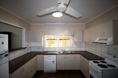 Property 27 Baker  Street, Richmond Hill QLD 4820 IMAGE 0