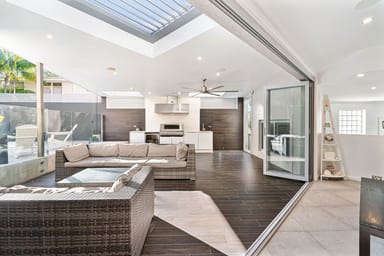 Property 7 Nottingham Place, Yowie Bay NSW 2228 IMAGE 0