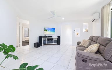 Property 174 Barolin Esplanade, Coral Cove QLD 4670 IMAGE 0