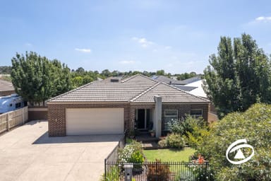 Property 8 Winneke Way, Pakenham VIC 3810 IMAGE 0