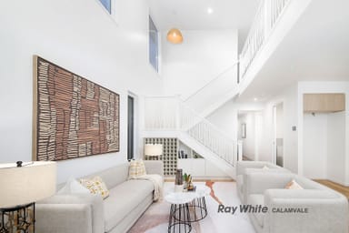 Property 22 Knightsbridge Street, Pallara QLD 4110 IMAGE 0
