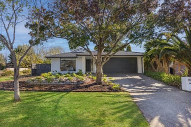 Property 11 Ruthven Close, Hillside VIC 3037 IMAGE 0