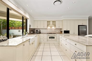 Property 7 Brimblecombe Circuit, PULLENVALE QLD 4069 IMAGE 0