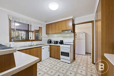 Property 6 Soyuz Court, Mount Clear VIC 3350 IMAGE 0
