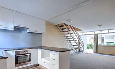 Property 2/802 pacific pde, CURRUMBIN QLD 4223 IMAGE 0