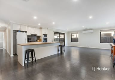 Property 14 Wispering Circuit, KILMORE VIC 3764 IMAGE 0