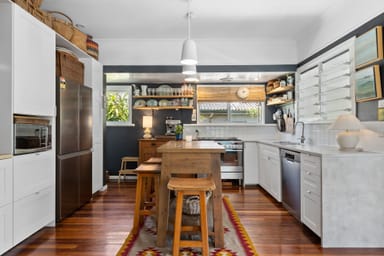 Property 28 Castor Road, WAVELL HEIGHTS QLD 4012 IMAGE 0