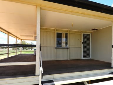 Property 4 Russell Street, Wallumbilla QLD 4428 IMAGE 0