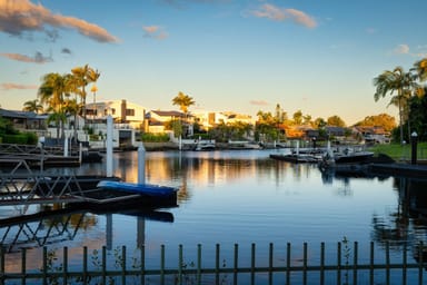 Property 7 Tyrone Avenue, Sorrento QLD 4217 IMAGE 0