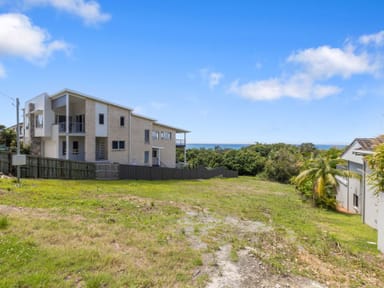 Property 15 Sapphire Crescent, SAPPHIRE BEACH NSW 2450 IMAGE 0