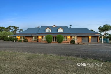 Property 2 Carbine Court, Toolern Vale VIC 3337 IMAGE 0