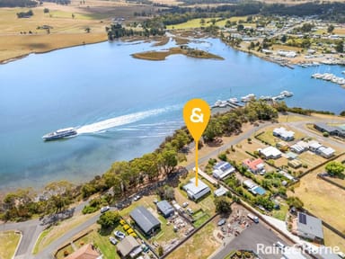 Property 35 Esplanade East, Triabunna TAS 7190 IMAGE 0