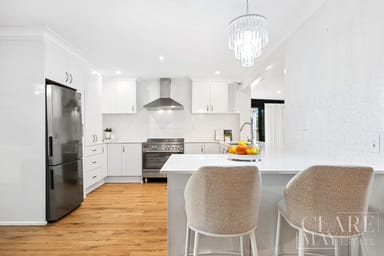 Property Sinnamon Park QLD 4073 IMAGE 0