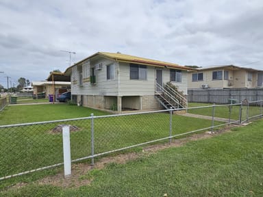 Property 110 Eleventh Avenue, HOME HILL QLD 4806 IMAGE 0