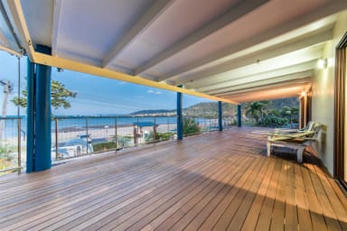 Property 30 Coral Esplanade, CANNONVALE QLD 4802 IMAGE 0