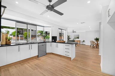 Property 8 Benalla Court, PARKWOOD QLD 4214 IMAGE 0