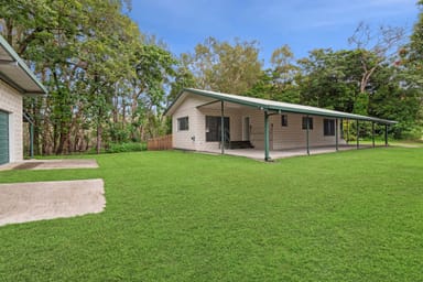 Property 15 Atkinson Street, MACHANS BEACH QLD 4878 IMAGE 0